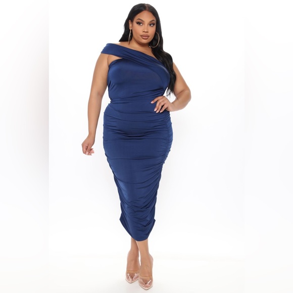 Navy Ruched Midi Dress - Picture 4 of 12